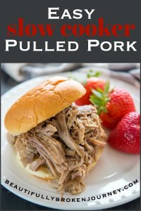 Easy Slow Cooker Pulled Pork is the perfect dish to serve at your next family gather or prep ahead of time. It also makes a great weeknight dinner! #pulledpork #pork #slowcooker #crockpot #pulledporkrecipes